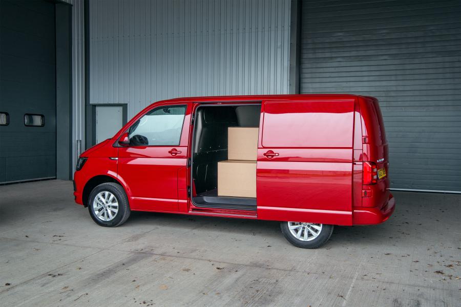  Volkswagen Transporter Kasten (T6) 2015 года  (UK) (фото 27 из 38)